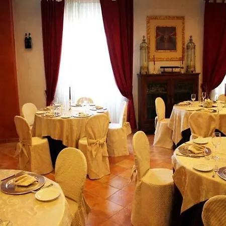 Les Reves Hotel